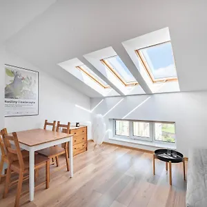 https://krakow-charm.krakowhotelspoland.com